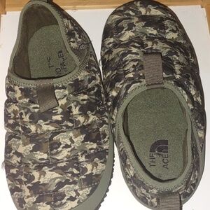 The north Face thermal tent mules 11